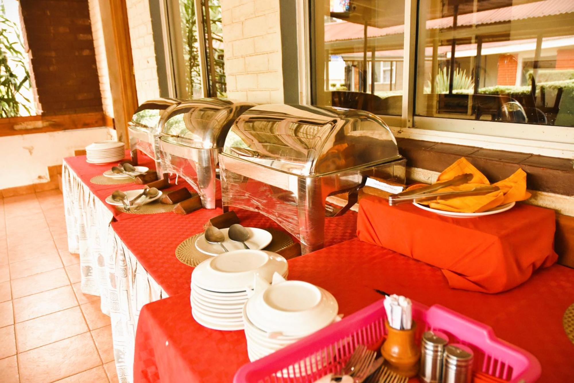 Wagon Wheel Hotel Eldoret Dış mekan fotoğraf