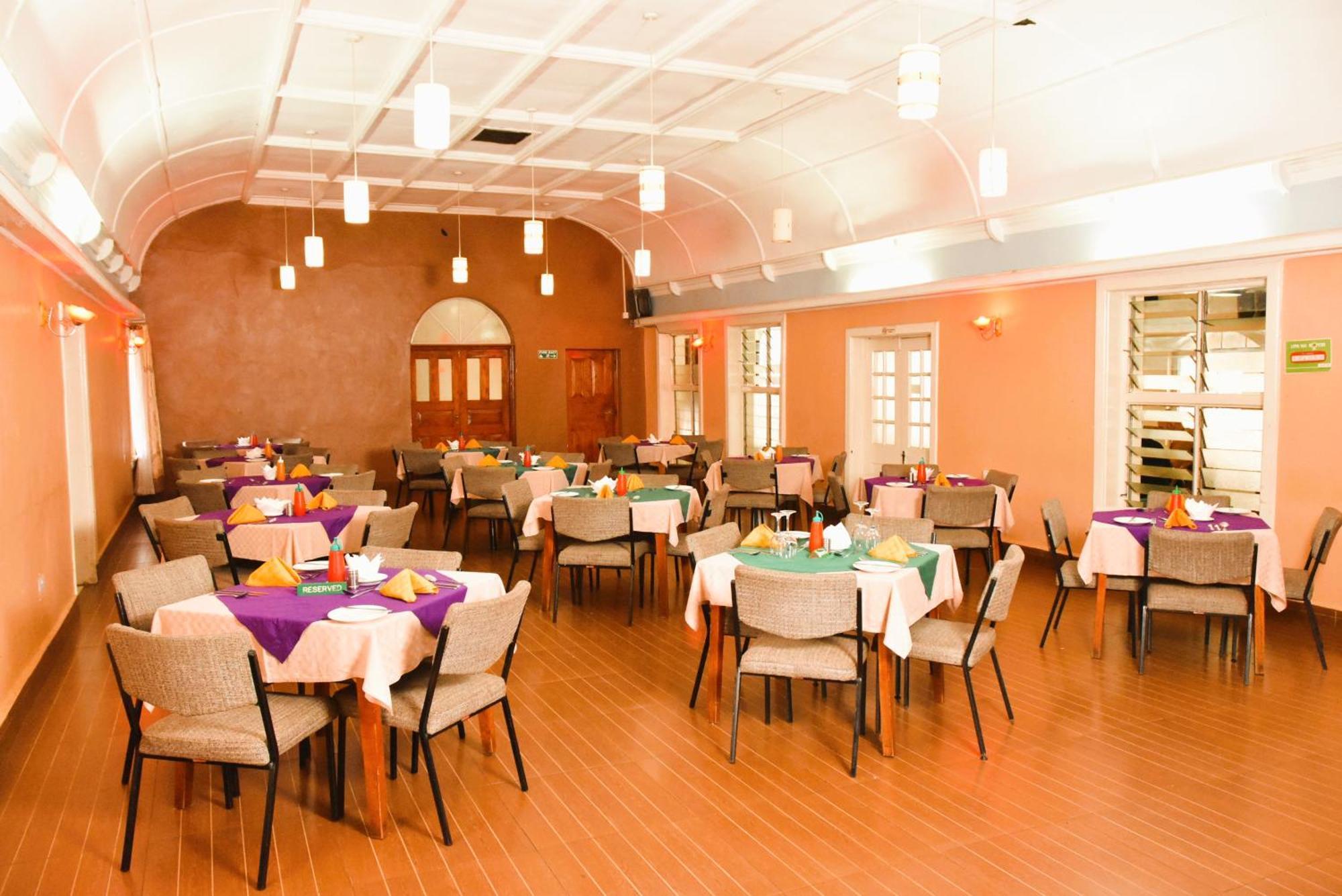 Wagon Wheel Hotel Eldoret Dış mekan fotoğraf