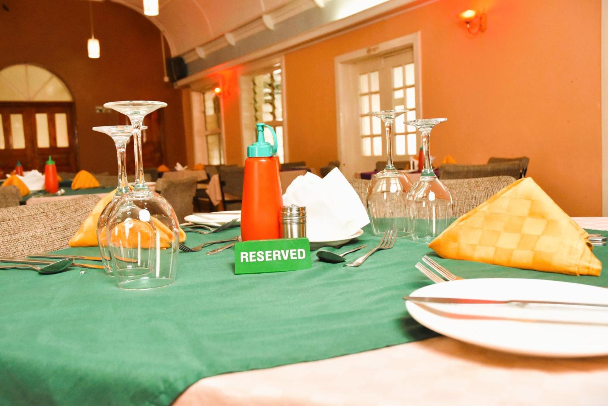 Wagon Wheel Hotel Eldoret Dış mekan fotoğraf