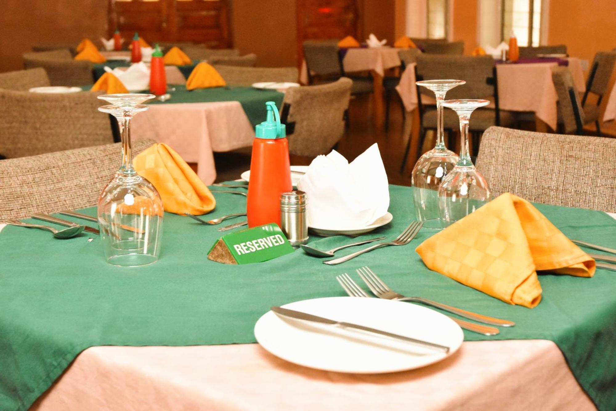 Wagon Wheel Hotel Eldoret Dış mekan fotoğraf