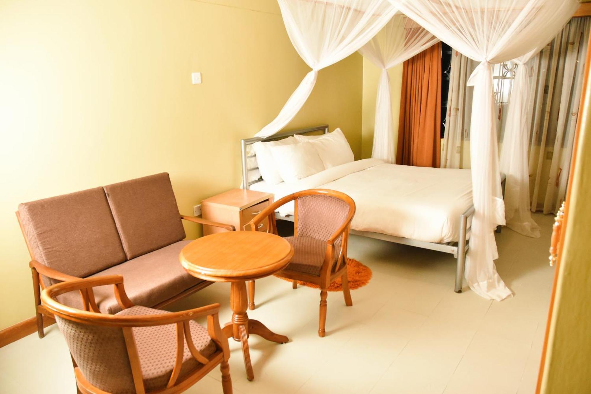 Wagon Wheel Hotel Eldoret Dış mekan fotoğraf
