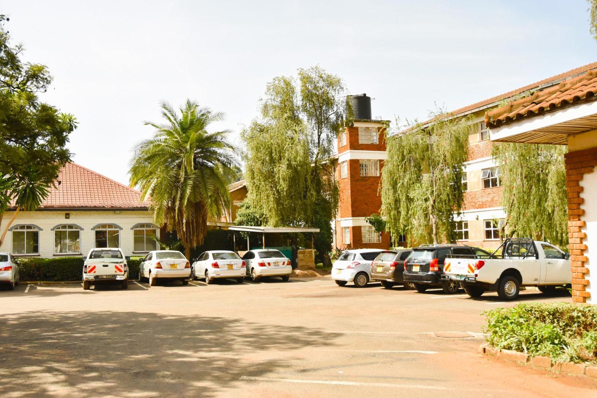 Wagon Wheel Hotel Eldoret Dış mekan fotoğraf