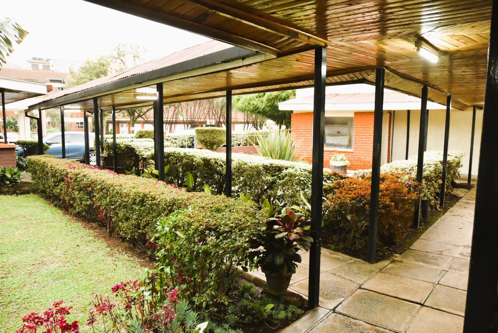 Wagon Wheel Hotel Eldoret Dış mekan fotoğraf