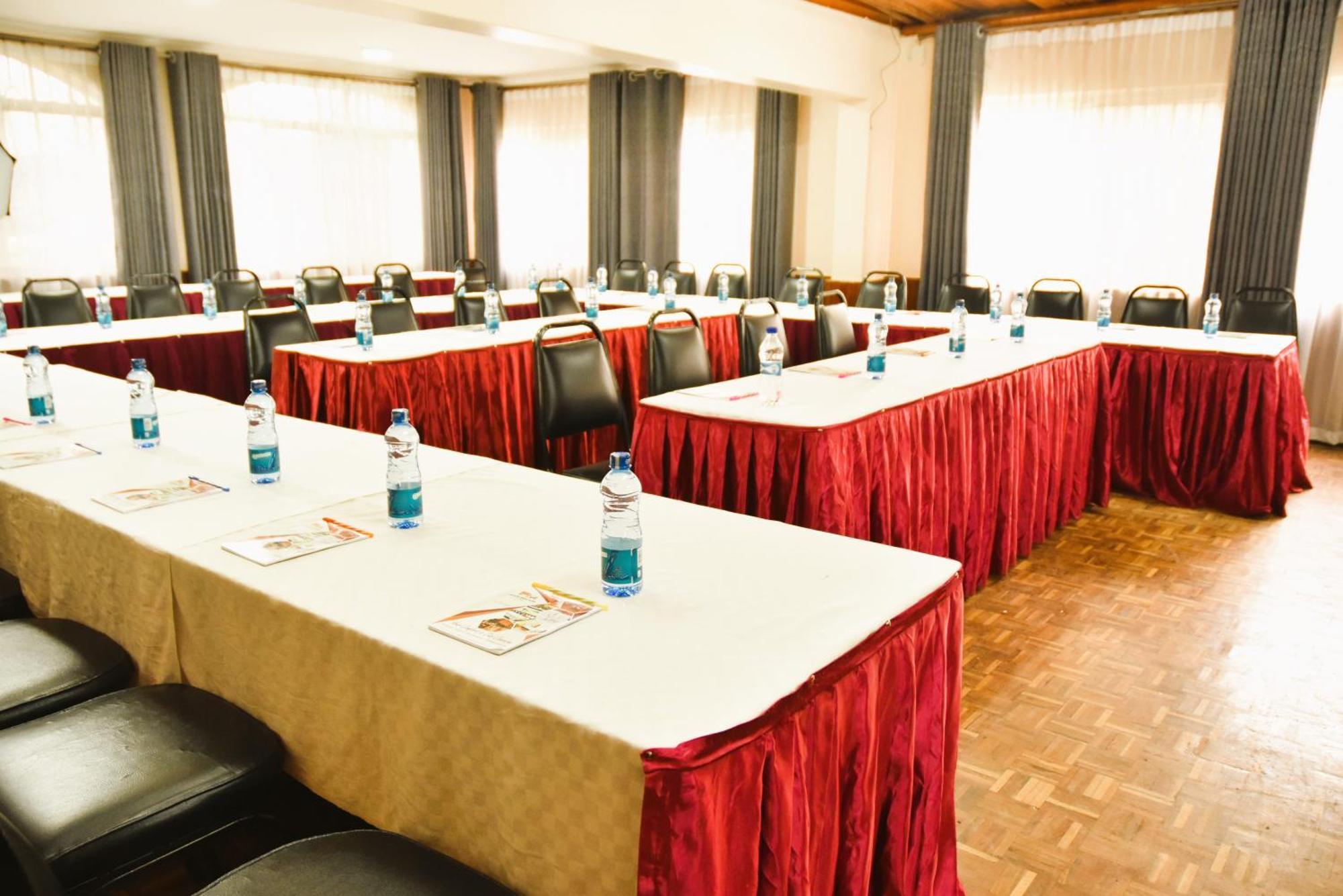 Wagon Wheel Hotel Eldoret Dış mekan fotoğraf